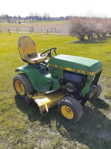 Main image John Deere 216
