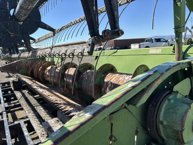 Image of John Deere 218 equipment image 4