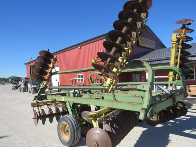 Image of John Deere 214 equipment image 4