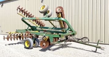 Main image John Deere 220