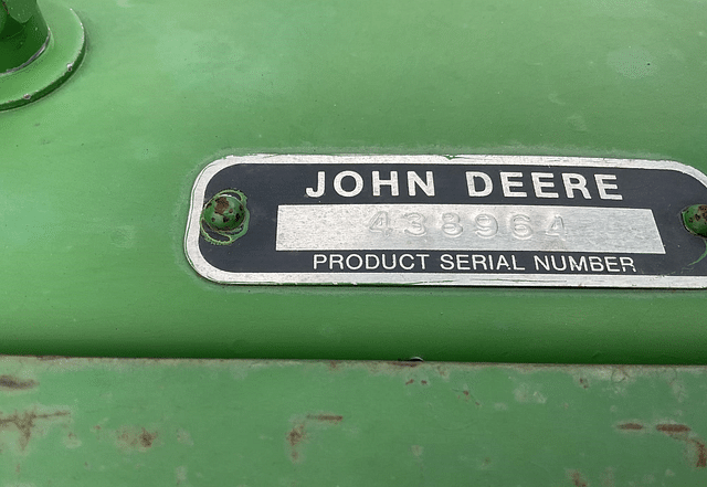 Image of John Deere 220 equipment image 3