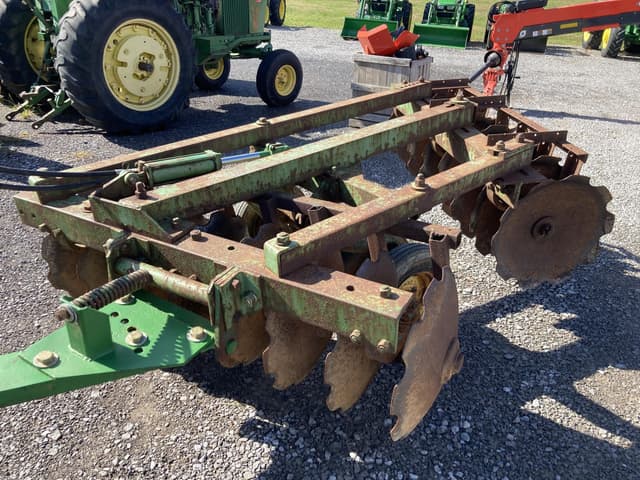 Image of John Deere 220 equipment image 3