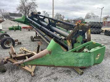 Main image John Deere 220