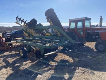 Main image John Deere 220