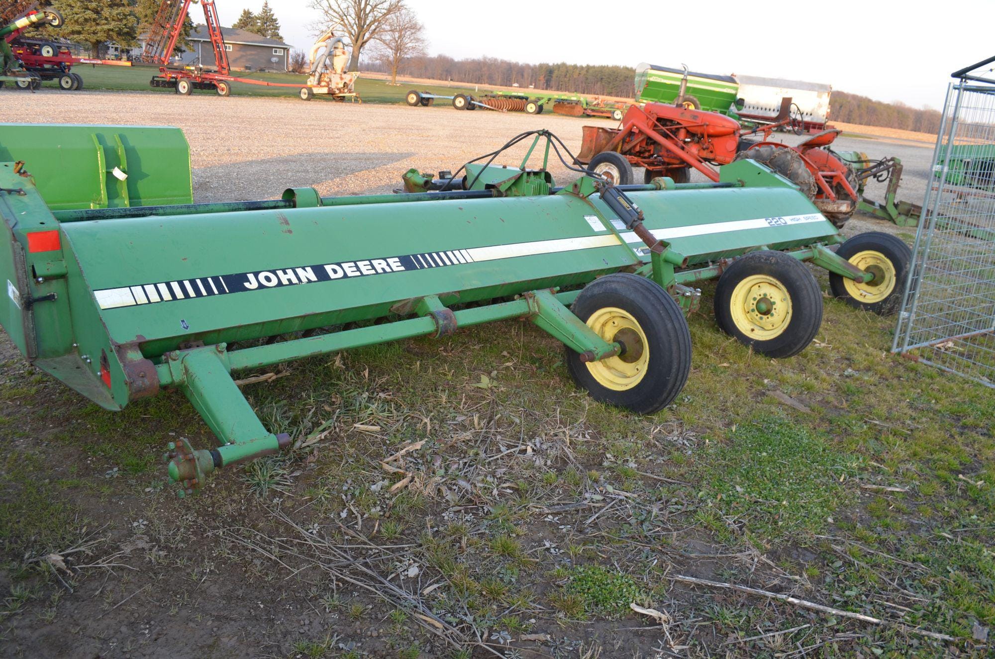 Main image John Deere 220