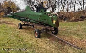 Main image John Deere 220