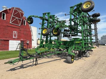 Main image John Deere 2200