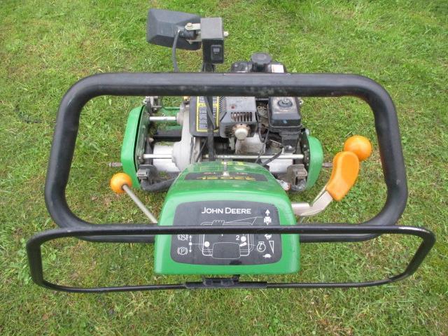 Image of John Deere 220SL equipment image 3