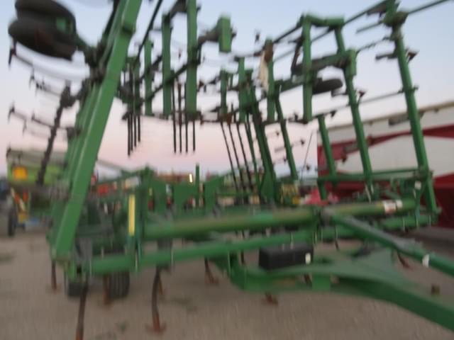 Image of John Deere 2210 equipment image 1
