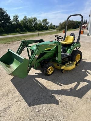 John Deere 2210 Image