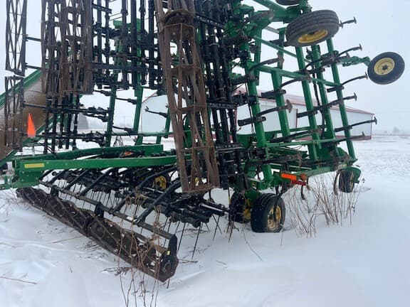 Image of John Deere 2210 equipment image 3