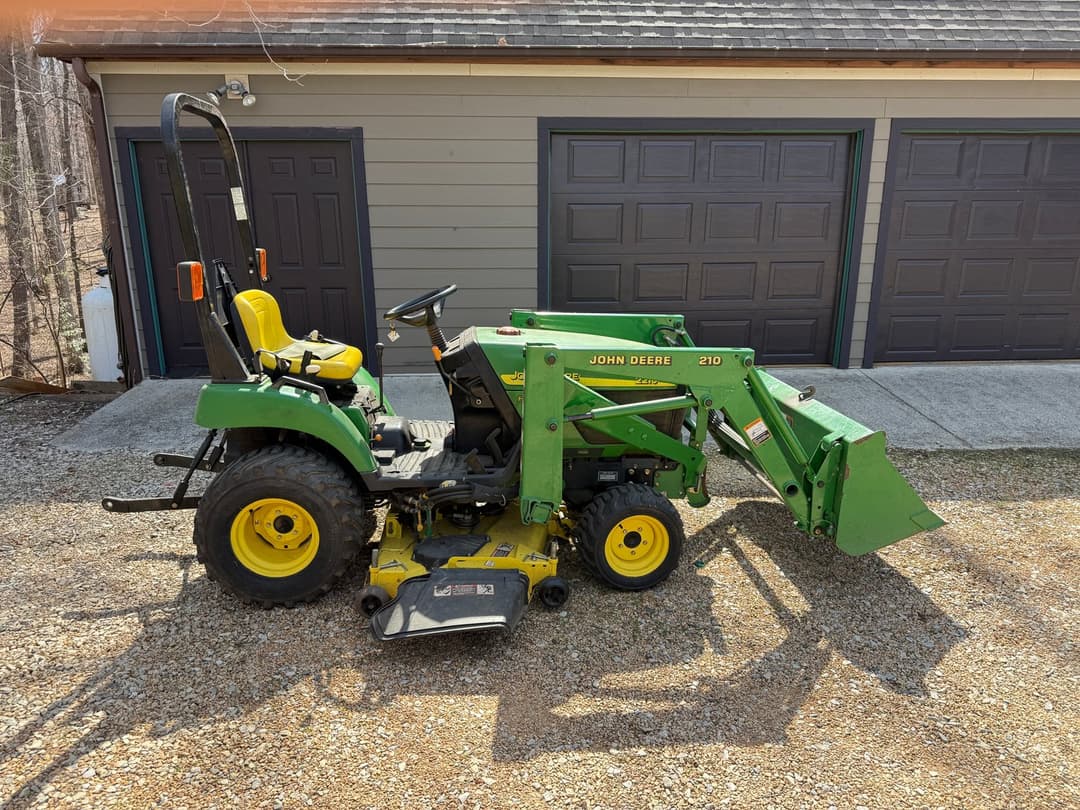 Image of John Deere 2210 Primary image