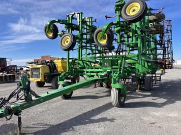 Main image John Deere 2210