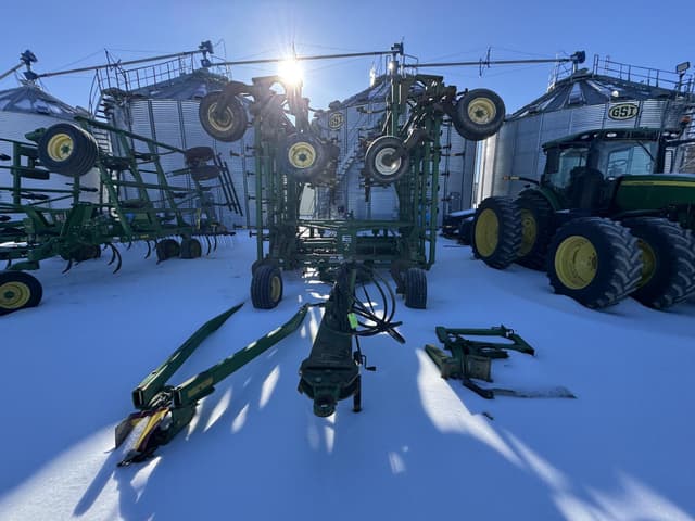 Image of John Deere 2210 equipment image 1