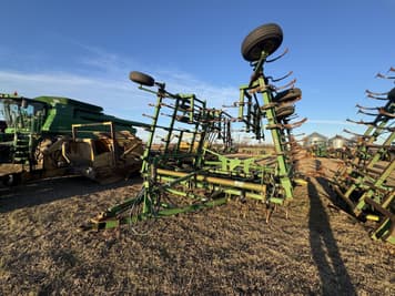 Main image John Deere 2210