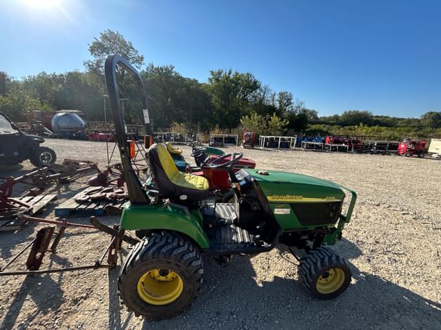 Image of John Deere 2210 equipment image 4