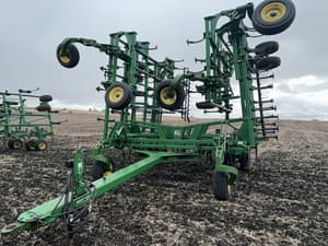 John Deere 2210 Image