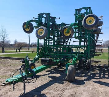 Main image John Deere 2210