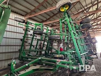 Main image John Deere 2210