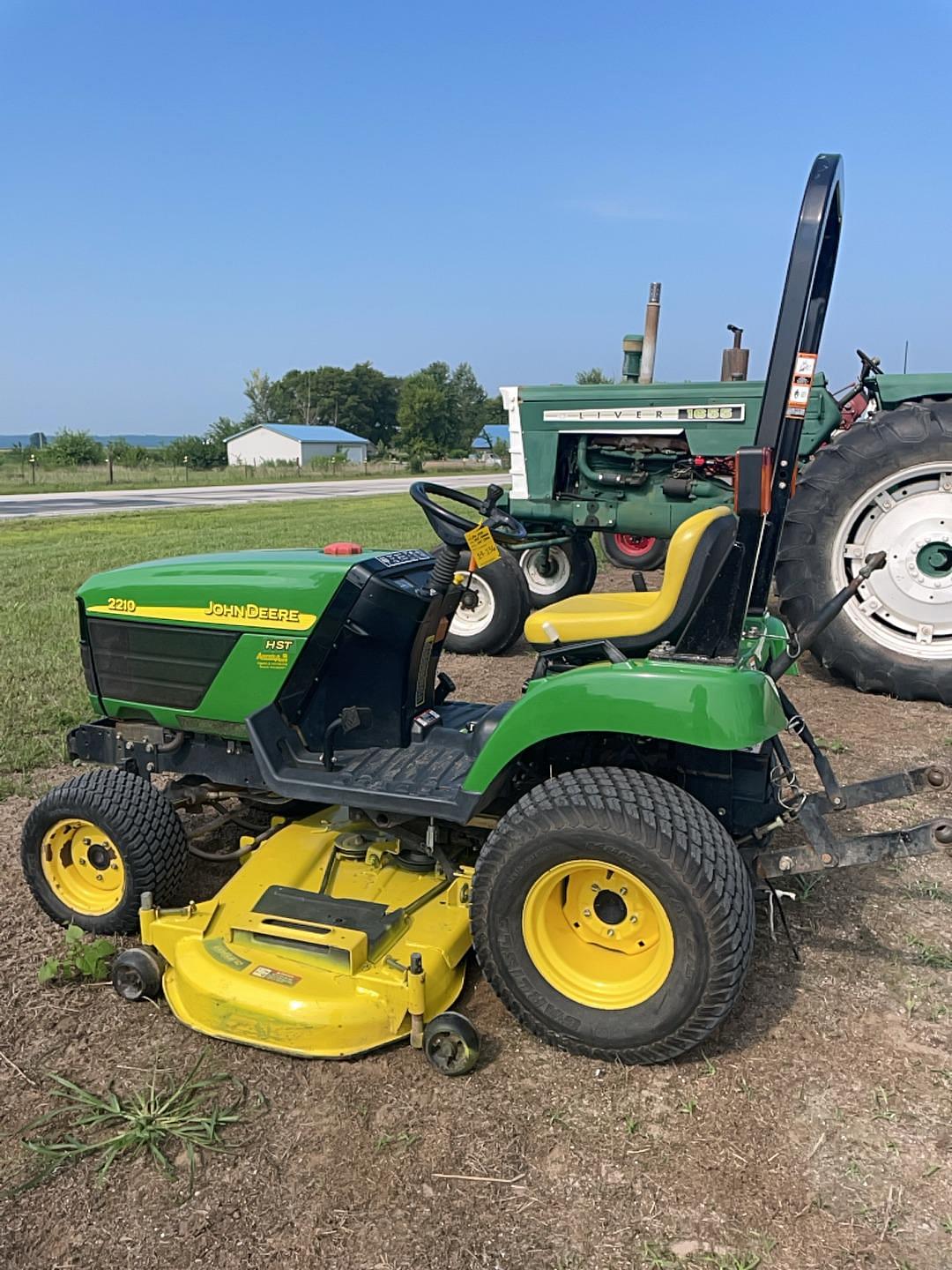 Image of John Deere 2210 Primary image