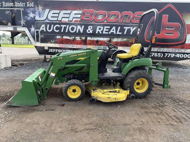 Image of John Deere 2210 equipment image 1