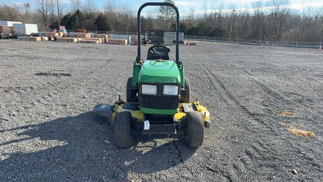 Image of John Deere 2210 equipment image 1