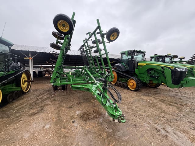 Image of John Deere 2230LL equipment image 3