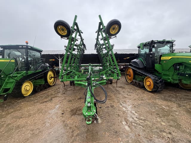 Image of John Deere 2230LL equipment image 2