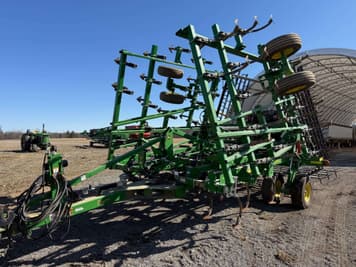 Main image John Deere 2230LL