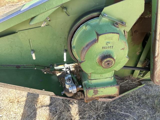 Image of John Deere 224 equipment image 3