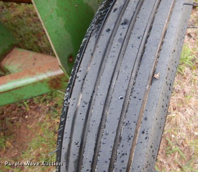 Thumbnail image John Deere 224 26