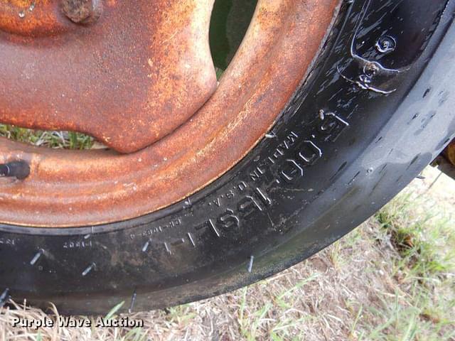 Thumbnail image John Deere 224 27