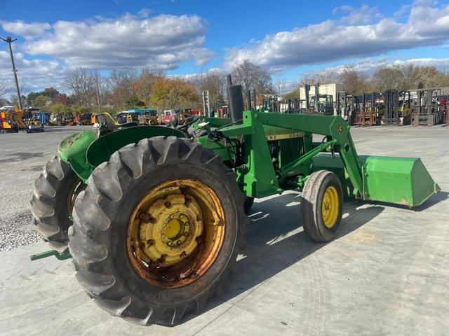 Image of John Deere 2240 equipment image 2