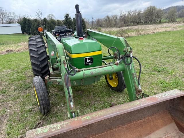 Image of John Deere 2240 equipment image 3