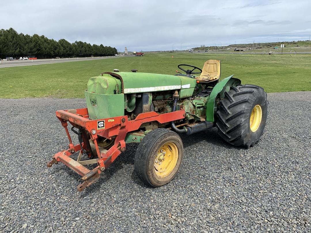 Image of John Deere 2240 Primary image