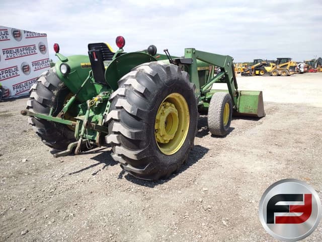 Image of John Deere 2240 equipment image 4