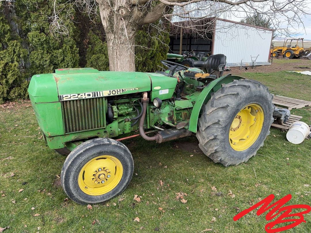 Image of John Deere 2240 Primary image