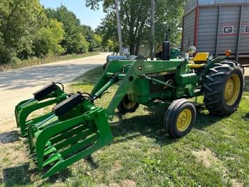 Main image John Deere 2240