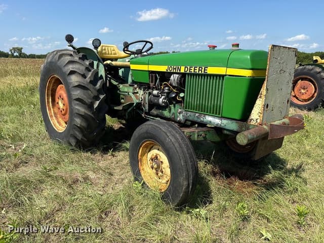 Image of John Deere 2240 equipment image 2