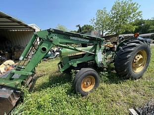 John Deere 2240 Equipment Image0