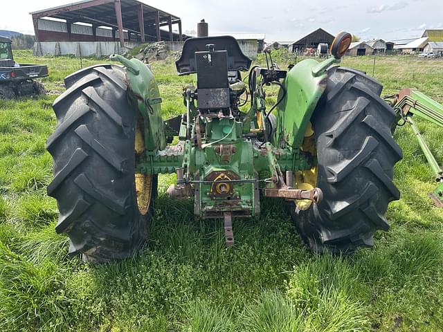 Image of John Deere 2240 equipment image 2