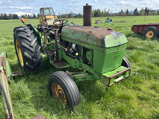 Image of John Deere 2240 equipment image 4