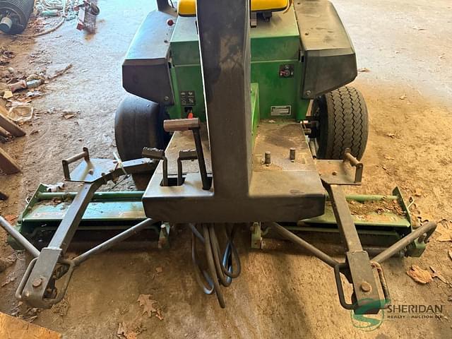 Image of John Deere 2243 equipment image 4