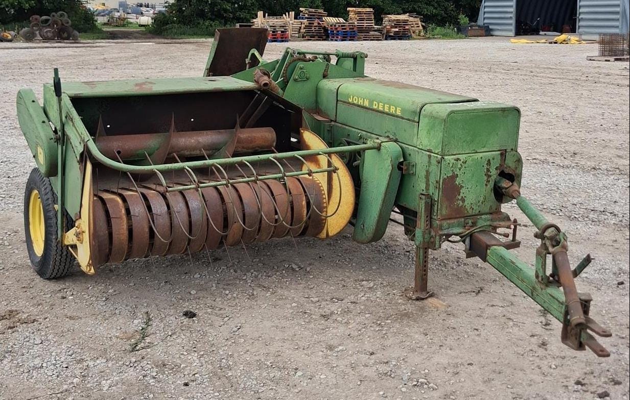 John Deere 224WS Equipment Image0