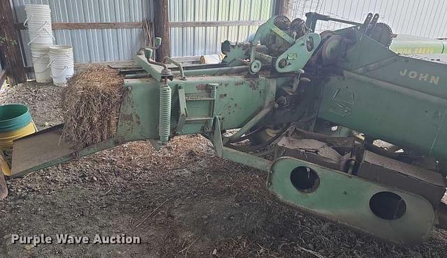 Image of John Deere 224WS equipment image 4