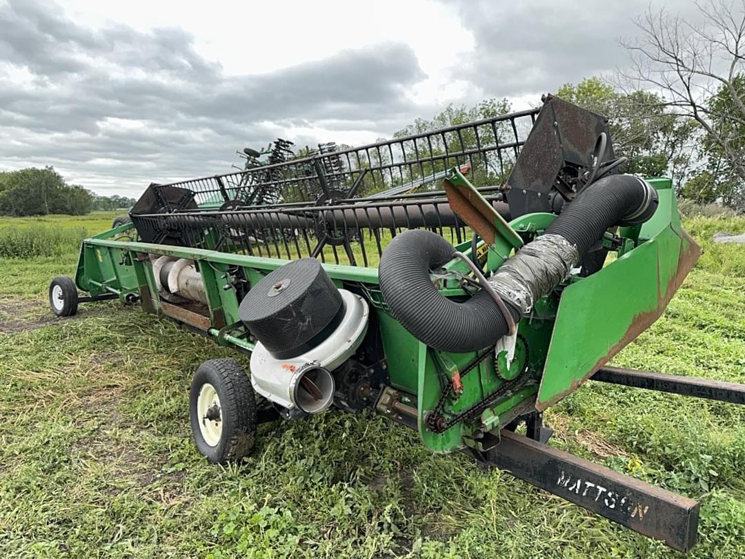 Image of John Deere 925 Primary image