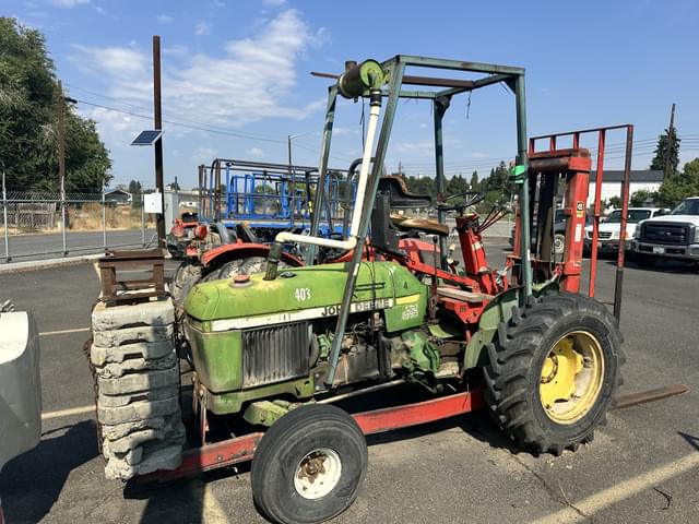 Image of John Deere 2255 equipment image 1