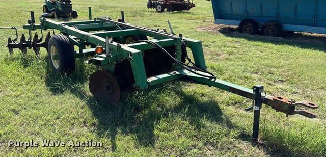 Image of John Deere 225 equipment image 2