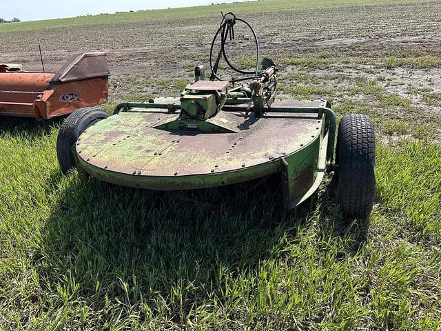 Image of John Deere 227 equipment image 4