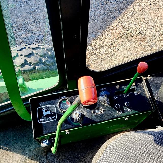 Image of John Deere 2280 equipment image 2